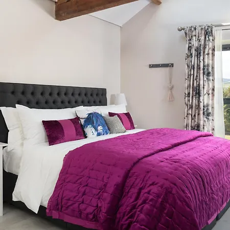 Shepherds View At Barn Holidays Апартаменты *